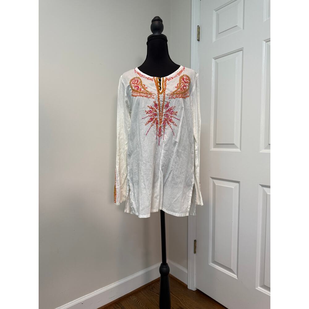 Havenbleu White Embroidered Tunic Top